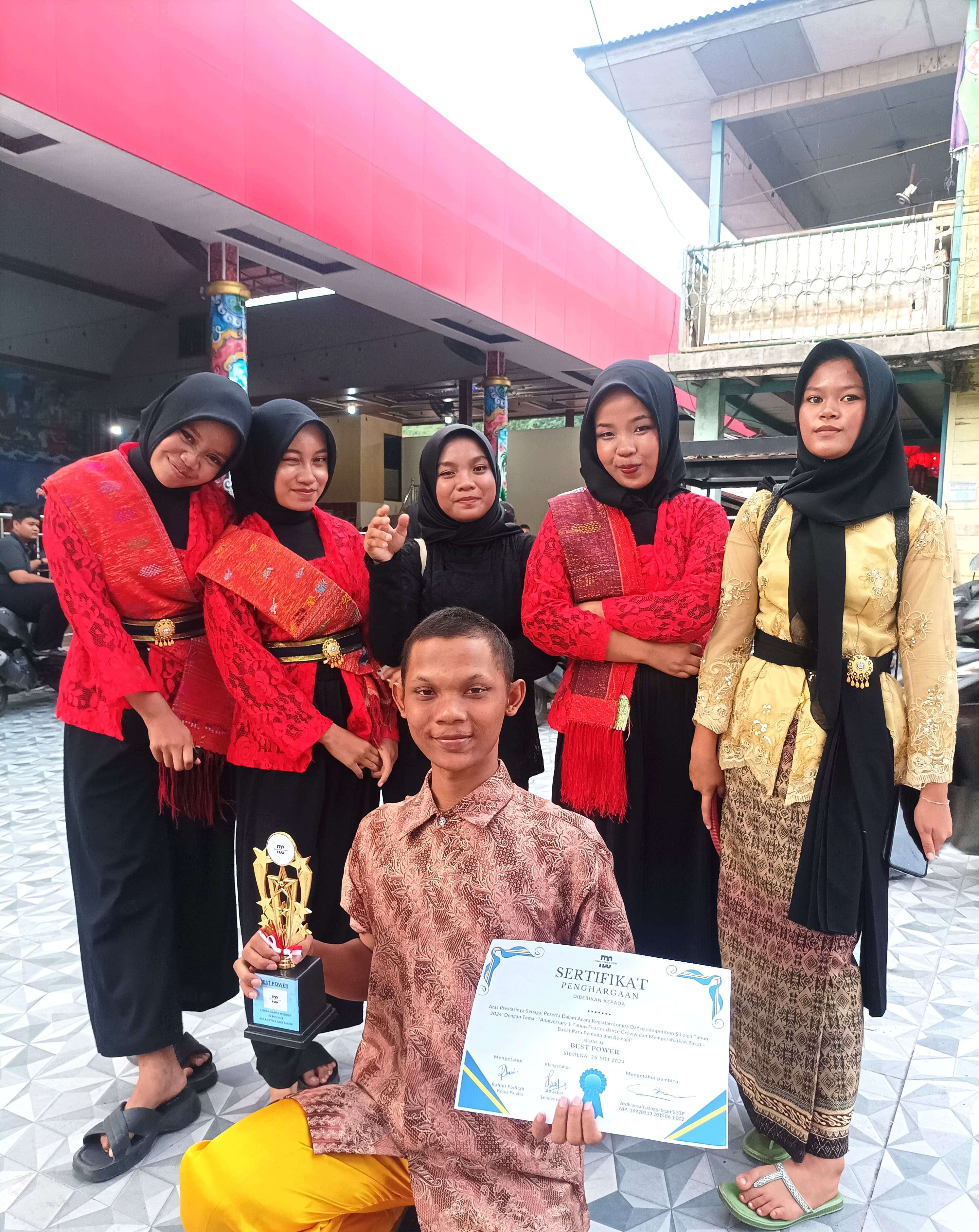 Man Sibolga meraih 
Juara best Power

Dalam Acara lomba tari kreasi 
Dalam rangka Ulang tahun sanggar FDC 