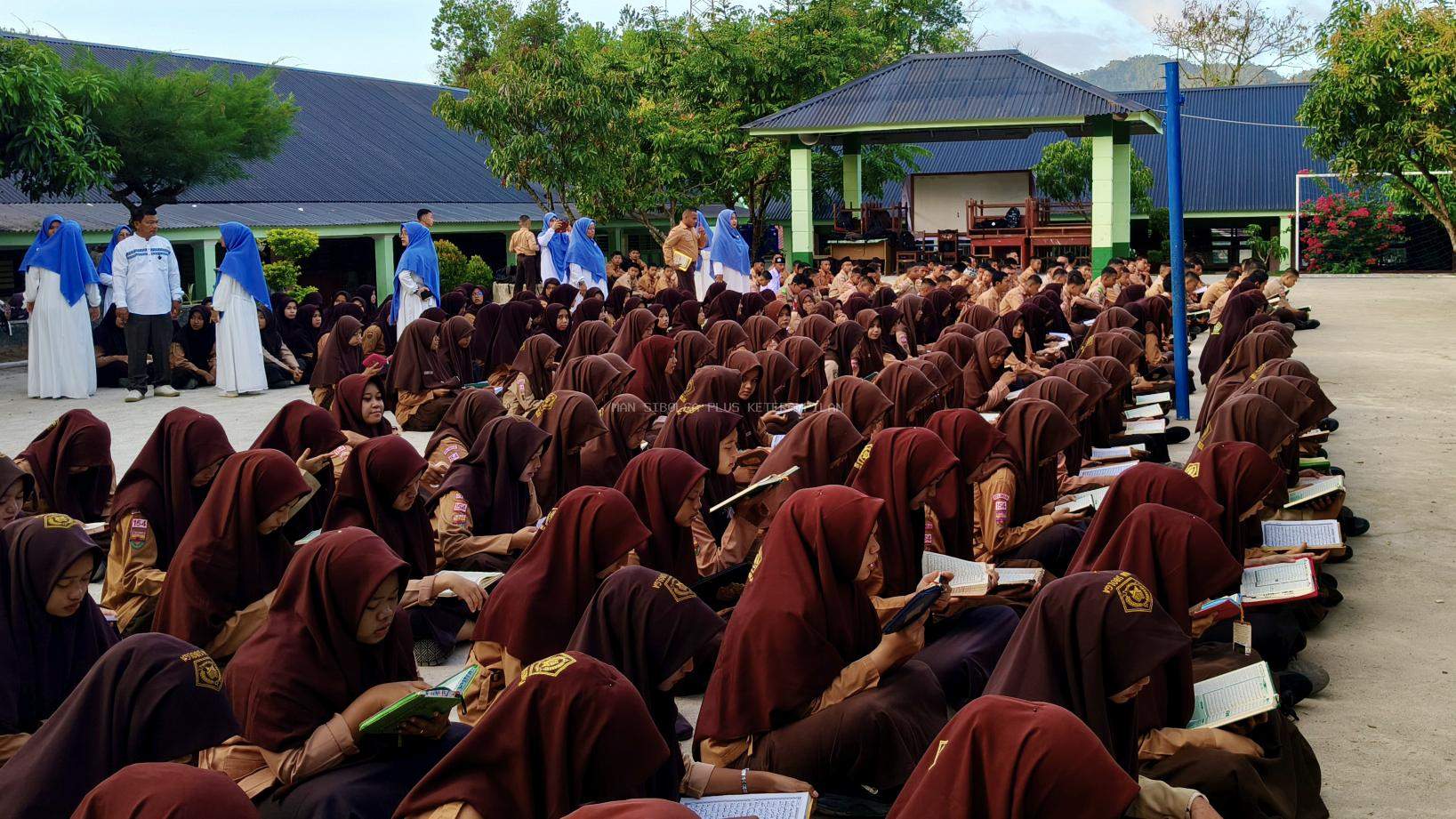 Jumat Pagi Penuh Berkah di MAN Sibolga