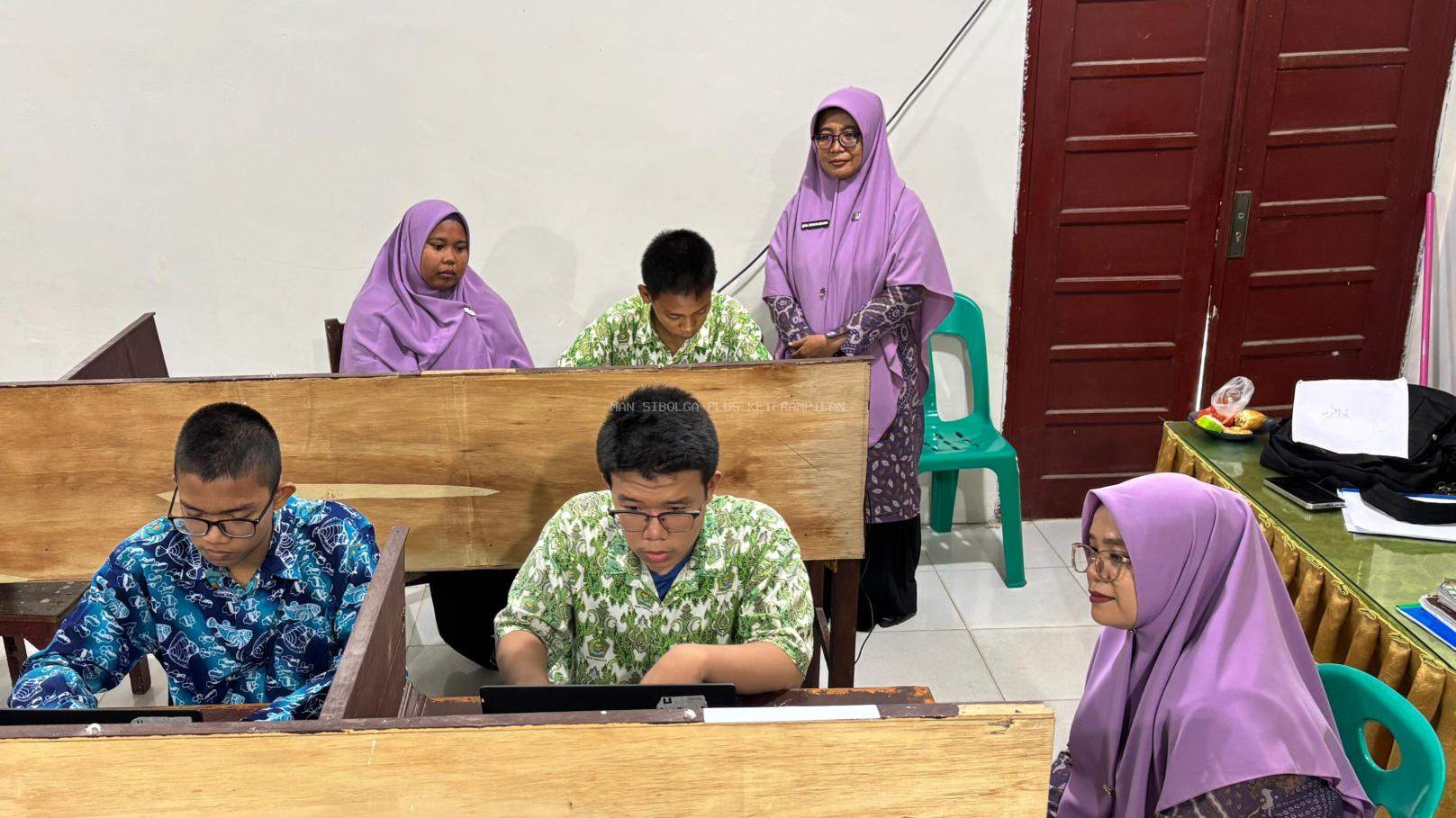 Simulasi OSN Provinsi Jadi Ajang Pemanasan 5 Siswa Unggulan MAN Sibolga