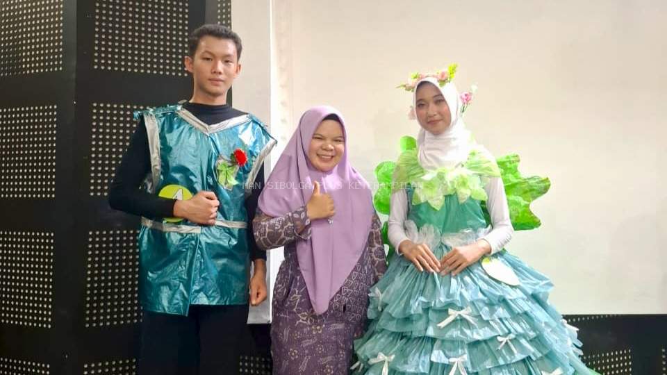 Greenmode dan Ethnoria, Siswa MAN Sibolga Curi Perhatian di RRI Fest