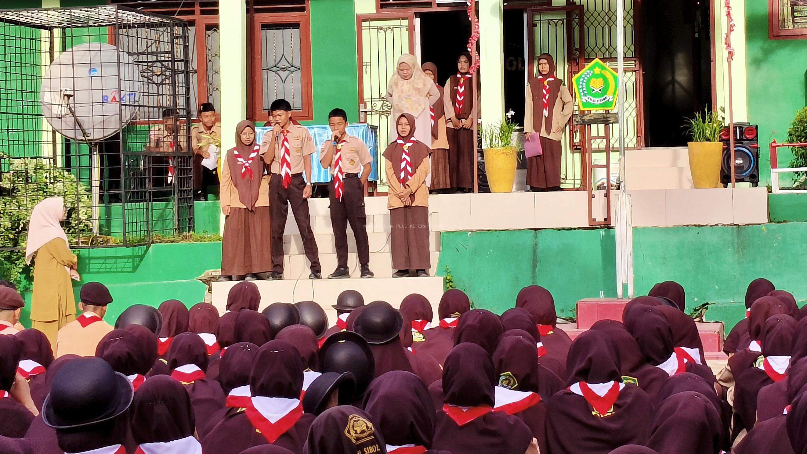 MAN Sibolga Peringati Maulid Nabi, Tampilkan Siswa Berprestasi