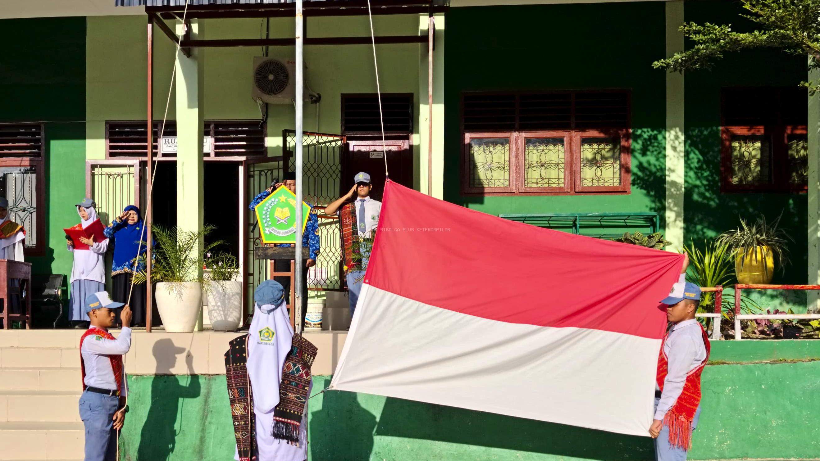 MAN Sibolga Kobarkan Semangat Persatuan di Hari Sumpah Pemuda